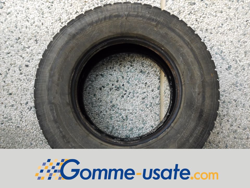 Thumb Michelin Gomme Usate Michelin 315/70 R22.5 154/150L X Line Energy M+S (9.90mm) Riscolpite pneumatici usati Estivo_1